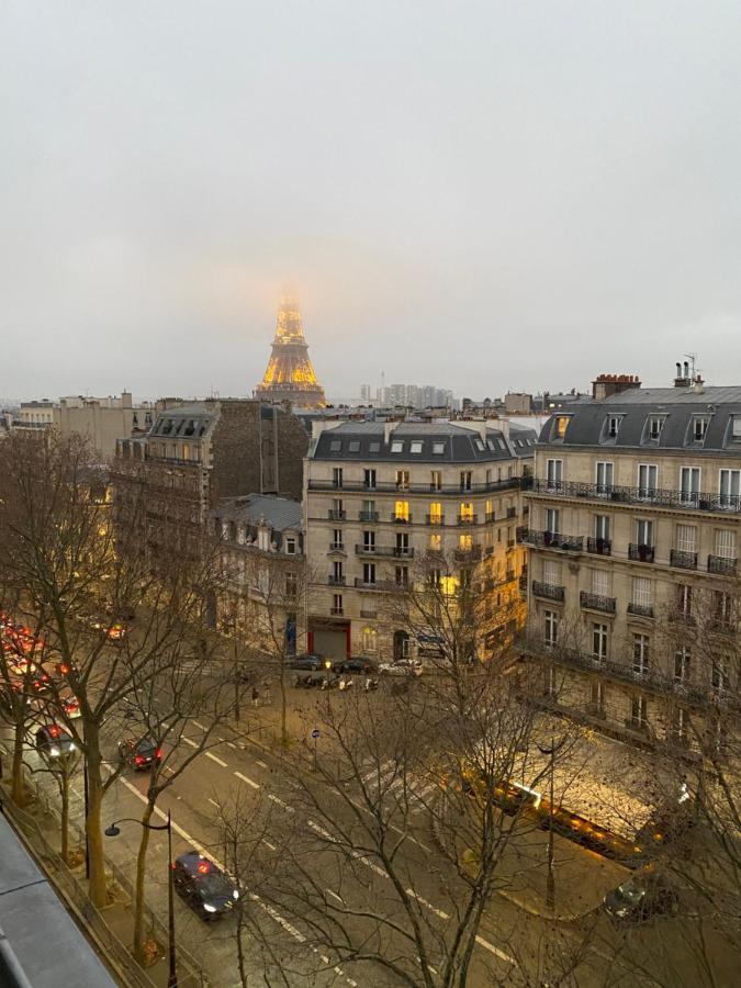 פריז The Eiffel Tower Room מראה חיצוני תמונה